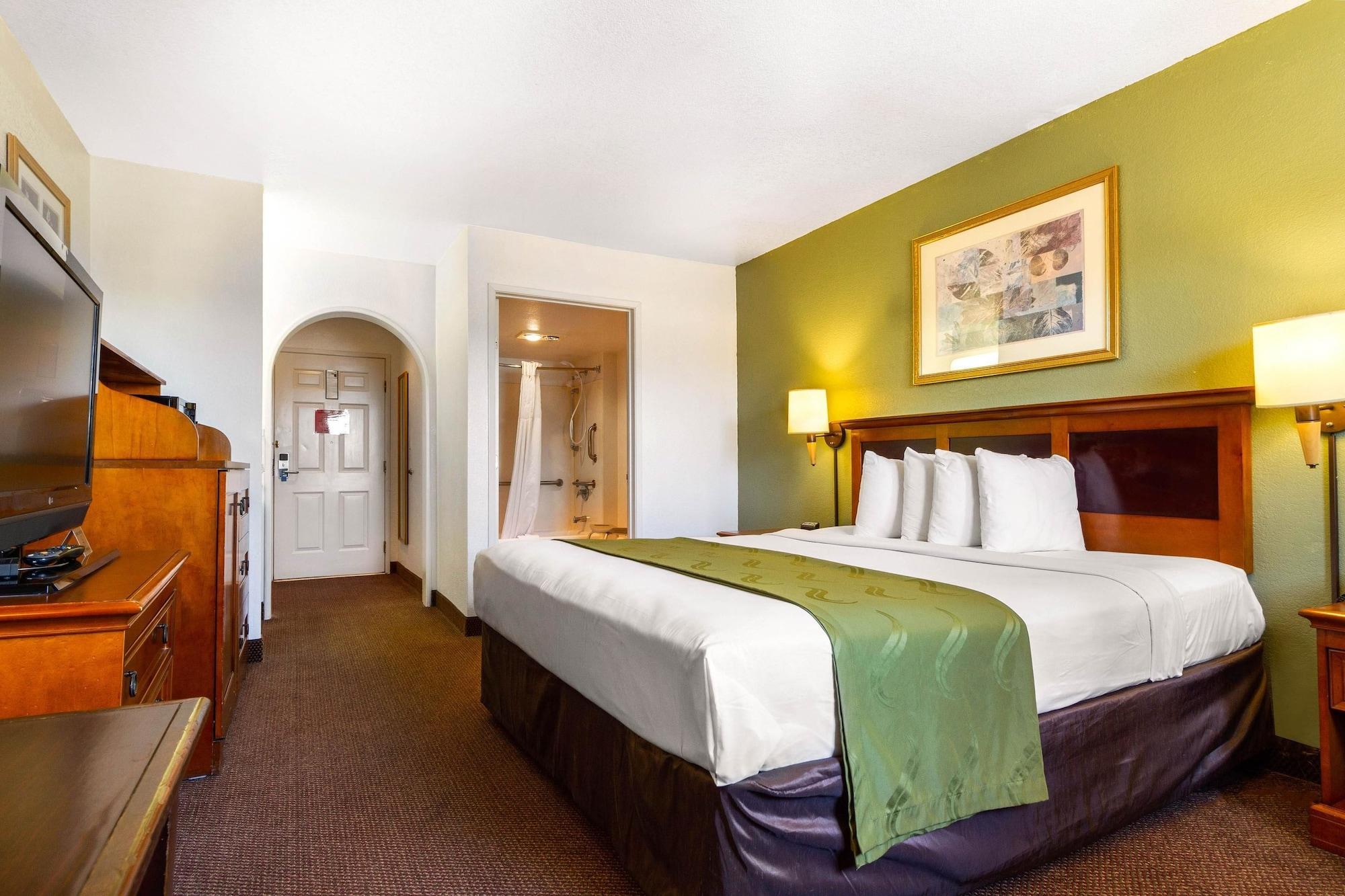 Rodeway Inn Auburn Exteriér fotografie