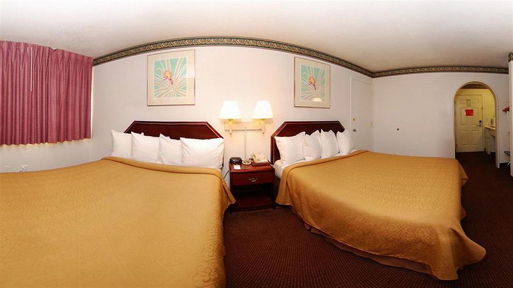 Rodeway Inn Auburn Exteriér fotografie