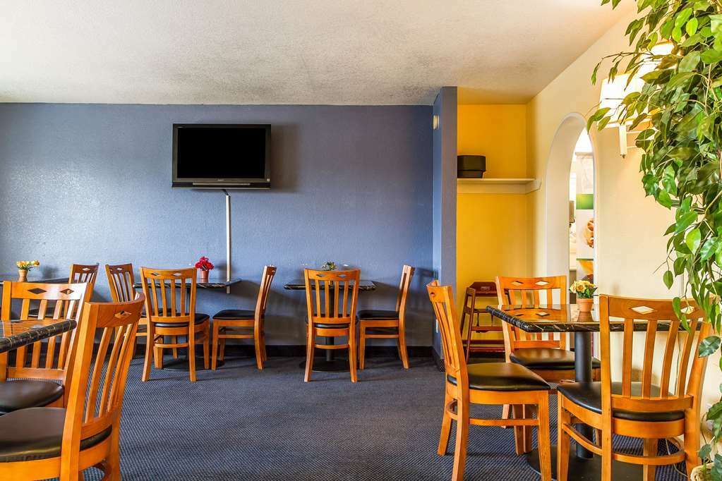 Rodeway Inn Auburn Restaurace fotografie